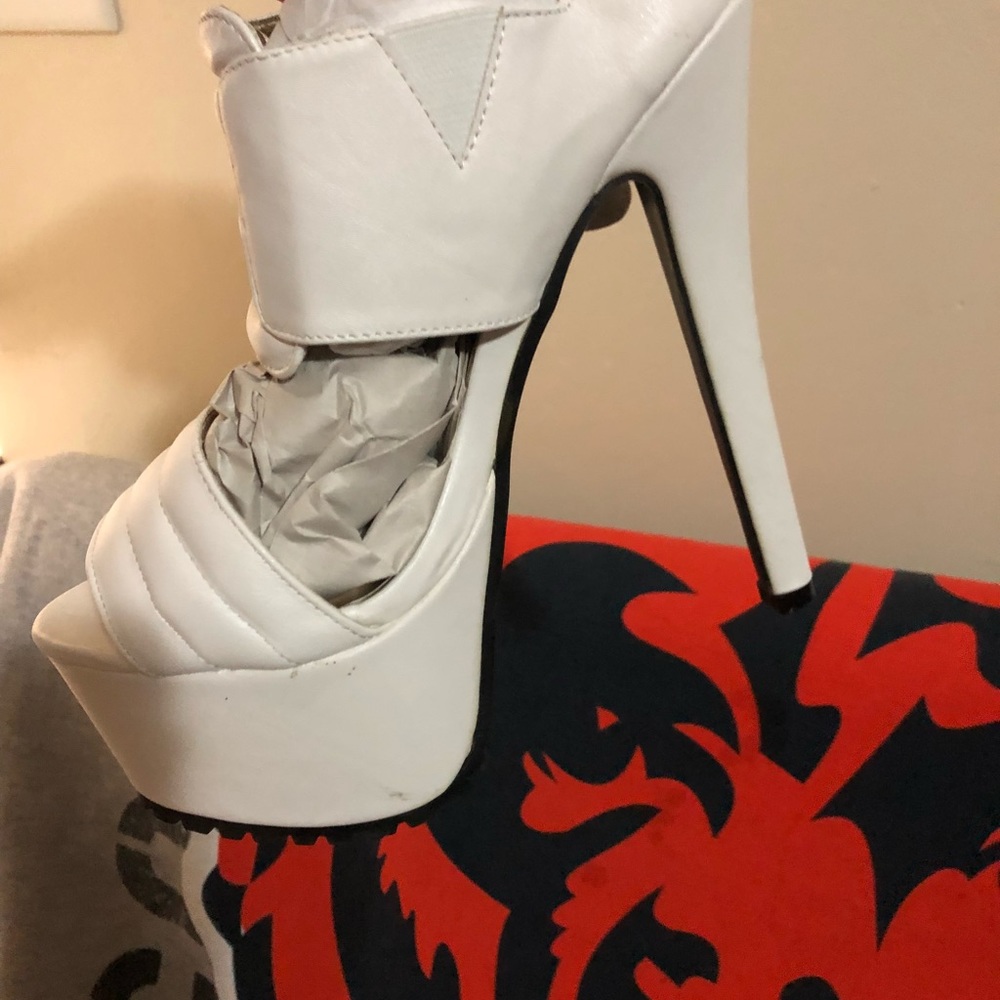 Wore once and today they are a little to high.